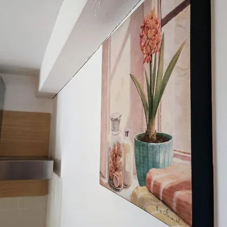 Romantic Getaway On Apartment Brunate